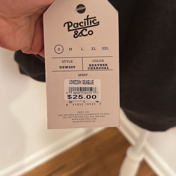 pacific & co hollywood beach charcoal crew neck sweater size small - Picture 5 of 5